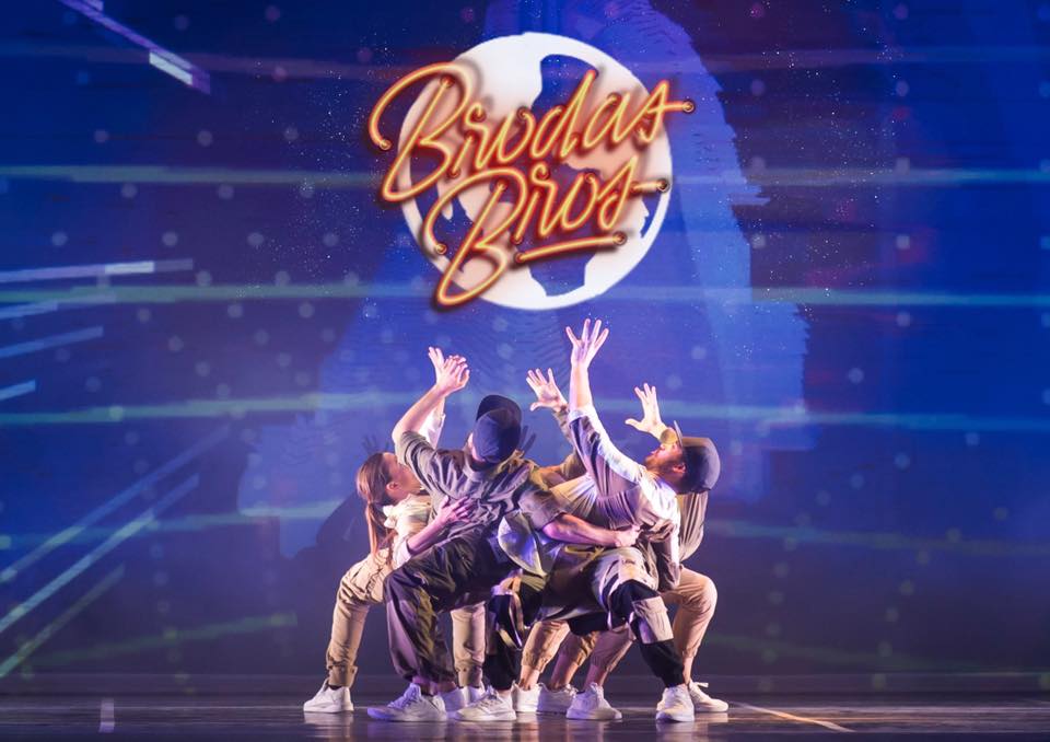 ENTREVISTA A BRODAS BROS